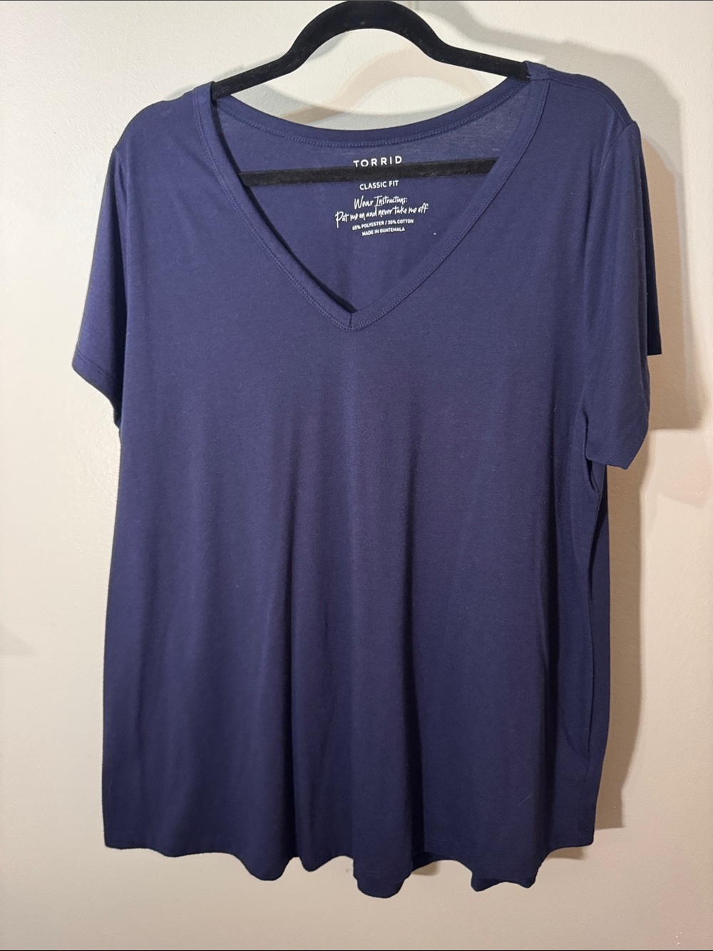 torrid Navy V-Neck Short Sleeve Tee